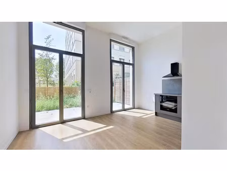 location appartement 2 pièces 46 m² à saint-ouen-sur-seine (93400)
