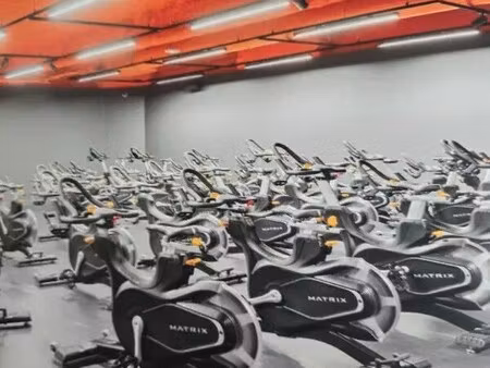 vente commerce saint martin du vivier 76160 653m²