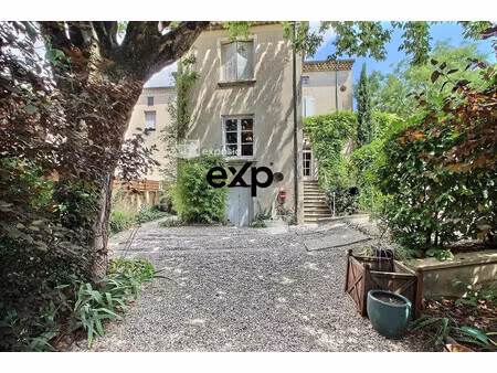 maison bourgeoise avec jardin 230 m²