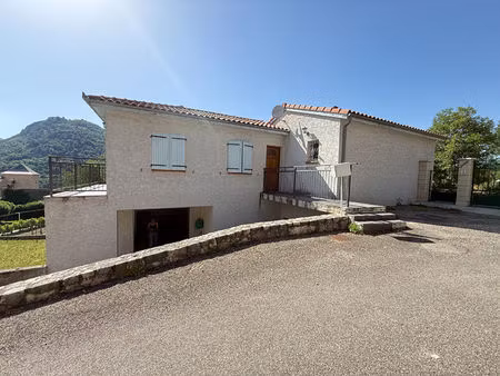 a vendre : villa avec vue  3 chambres  terrasse à mercus-garrabet
