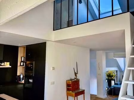 ixelles flagey - appartement duplex en parfait état