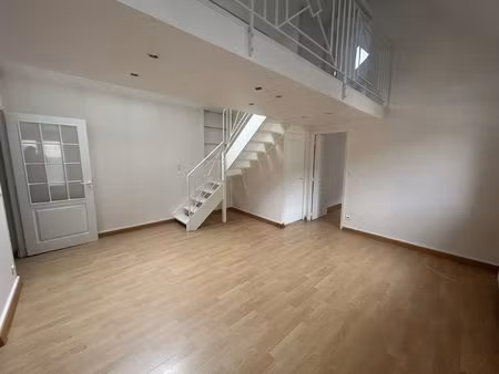 type iii en duplex - proche centre ville