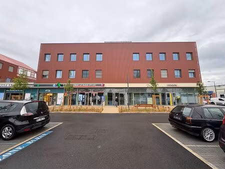 location local professionnel 424m² orleans 45000