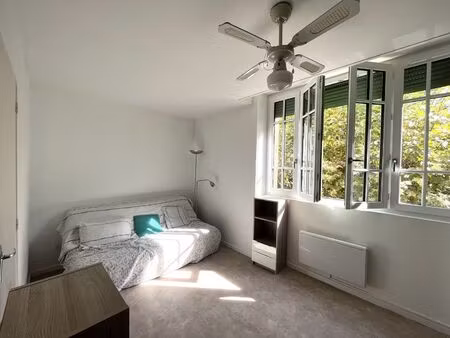 appartement t1 de 20m² meublé avec parking