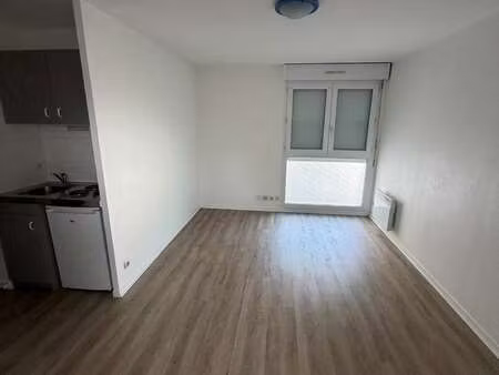 location appartement t1 à angers (49000) : à louer t1 / 20m² angers