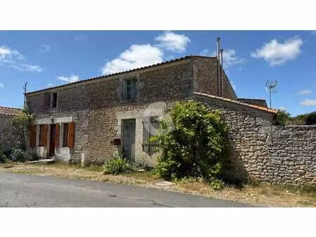 vente maison à lairoux (85400) : à vendre / 73m² lairoux