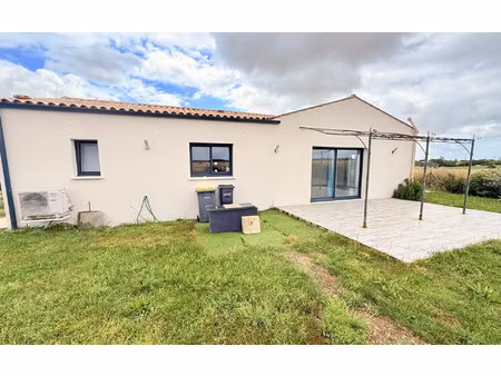 maison marsais m² t-4 à vendre  215 000 €