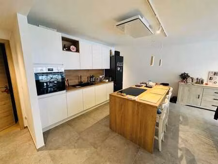 appartement 3 ch. moderne  a++ epc  huy