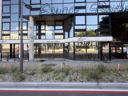 bureaux / local professionnel 195m² – clermont-ferrand limit