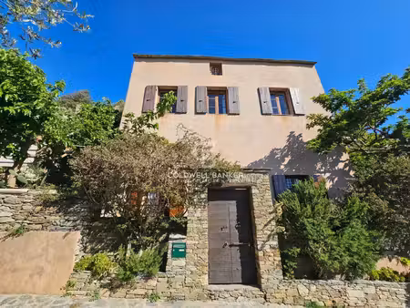 maison authentique avec vue panoramique
