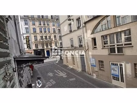 au coeur des abbesses - studio a renover