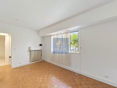 paris 16e – rue parent de rosan – studio 21 m² à 5 min du