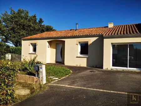 vente maison à saint-léger-les-vignes (44710) : à vendre / 130m² saint-léger-les-vignes