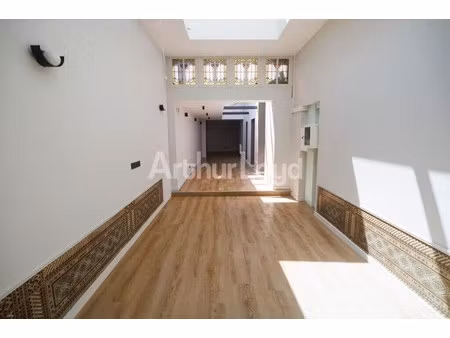 location bureaux 123 m²