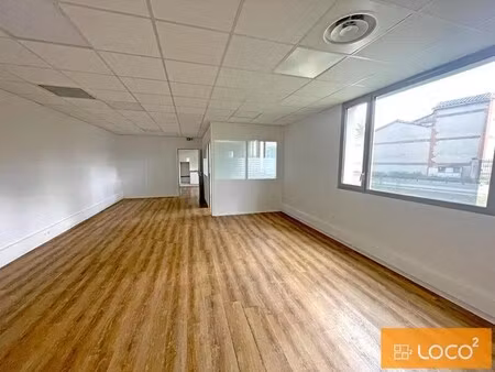 location bureaux 98 m²