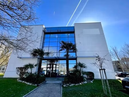 location bureaux 500 m²