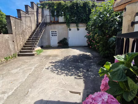 maison 160 m2 avec garage et fort potentiel beauchastel