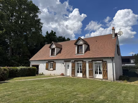 maison sur chanteau