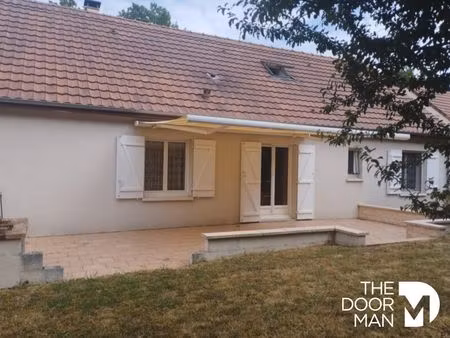maison 18400
