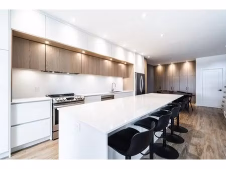 t4 sud ouest avec balcon et parking en sous sol