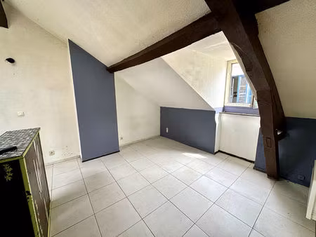 t2 à rénover ? dernier étage - appartement pau 2 pièce(s) 31.04 m2