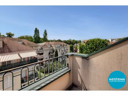 appartement rueil-malmaison centre-ville 2 pieces 1 chambre dern