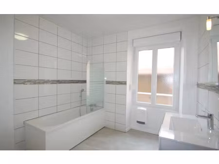 location appartement  42.31 m² t-2 à senones  395 €
