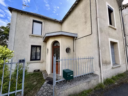 maison bourgeoise - 2 chambres avec garage  jardin et parkin
