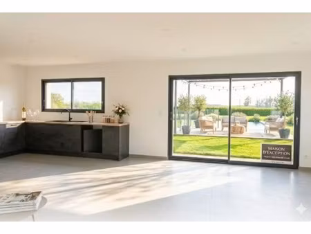 possibilité pmr - coup de cœur à aiserey : villa neuve pmr  t6 re2020 de 136m2 au calme