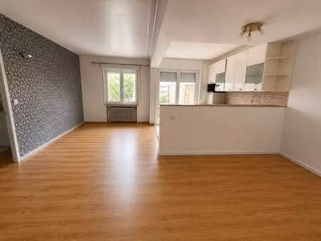 magnifique appartement d'une chambre  avenue neptune