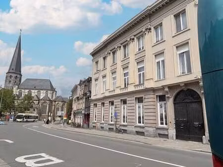 karaktervol appartement te gent centrum
