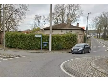 location commerce fonbeauzard 31140 400m²