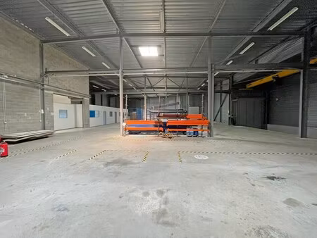 location local d’activités saint jean 31240 1692m²