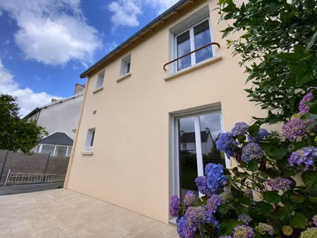 location maison à quimper (29000) : à louer / 77m² quimper