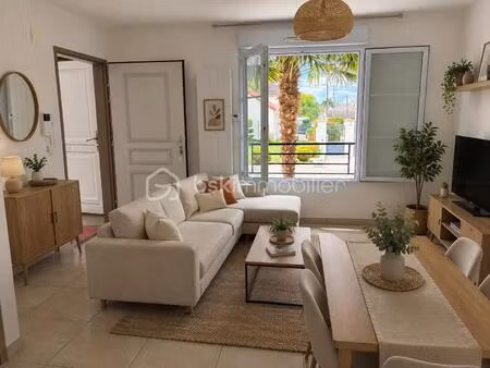 appartement de 38 44 m² à vaux-le-penil