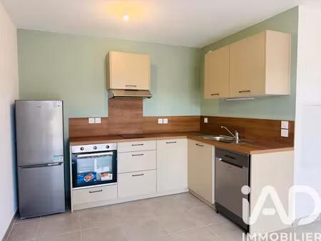 appartement à sarrians (84260)