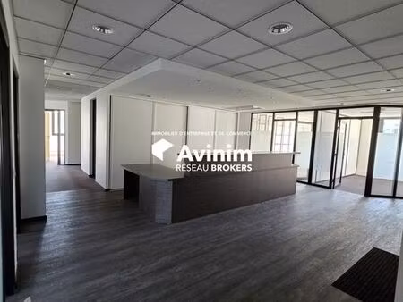 bureau prestigieux de 332 m2 en location - annecy  france