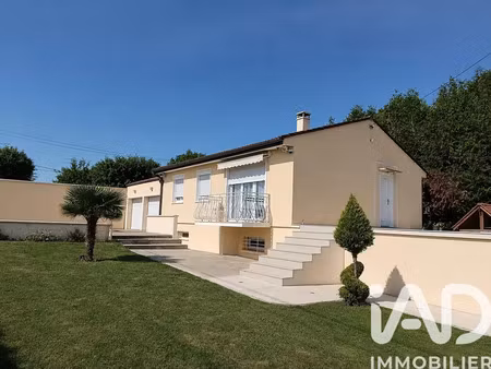 maison à laval-en-brie (77148)