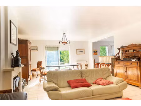 vente maison 6 pièces  162.90m²  mauges