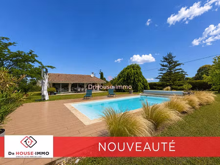 une maison qui ne ressemble à aucune autre : architecture  lumière et sérénité à 15 minute