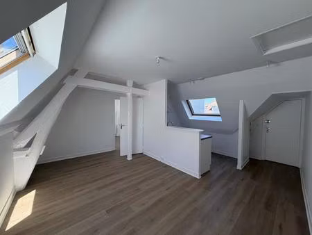 f2 - 34.34m ²