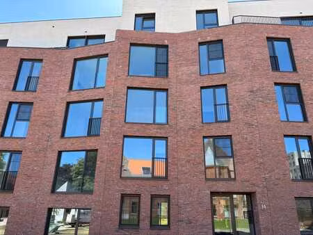 prachtig nieuwbouwappartement met terras (inclusief autos...