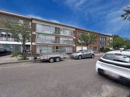 appartement à louer à wilrijk € 950 (lozth) - dewaele - wilrijk | zimmo