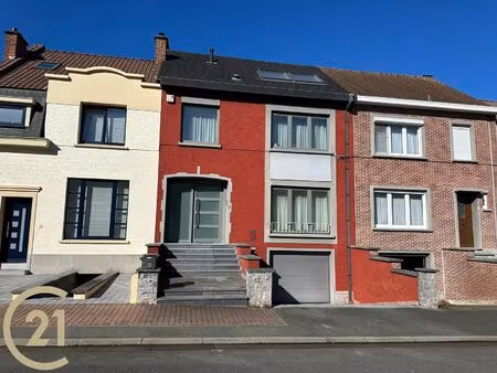 maison à louer à rue du casino 7 tournai (vbe31846)