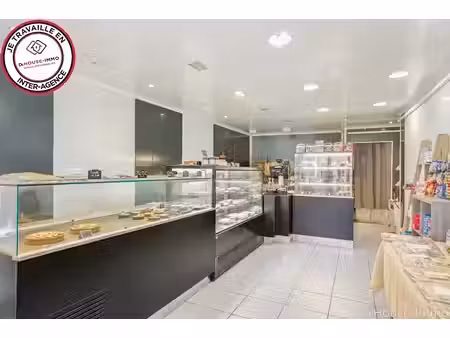 vente locaux professionnels 2 pièces 70 m² à cuers (83390)  55 000 €