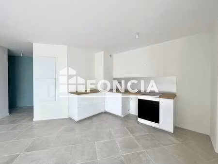 location appartement 3 pièces à orvault (44700) : à louer 3 pièces / 72m² orvault