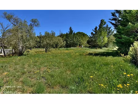 vente terrain 2846 m² à eguilles (13510)  940 000 €