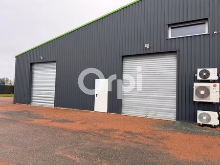 vente locaux professionnels à saint-laurent-de-la-pree (17450)  231 000 €
