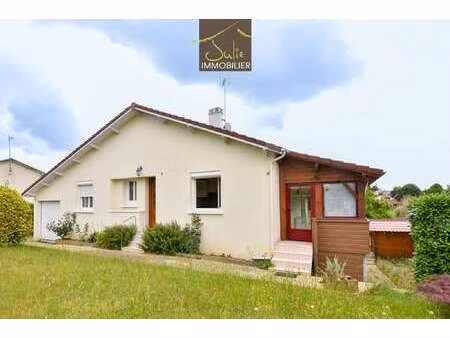 vente maison à cerizay (79140) : à vendre / 106m² cerizay