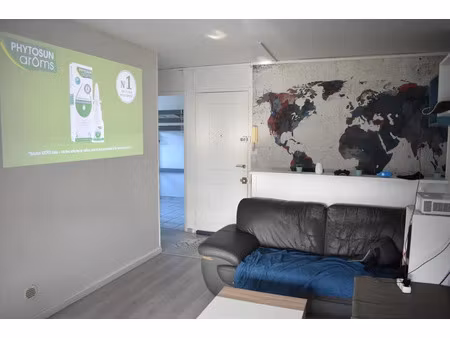 location meublée appartement 5 pièces 71 m² à merignac (33700)  420 €